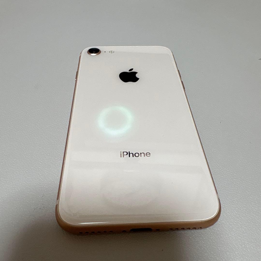 Apple iPhone 8 ゴールド 本体【美品】SIMフリー