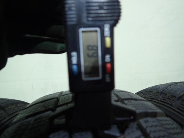 B1079【送料無料】スタッドレスタイヤ 165/65R14 4本セット