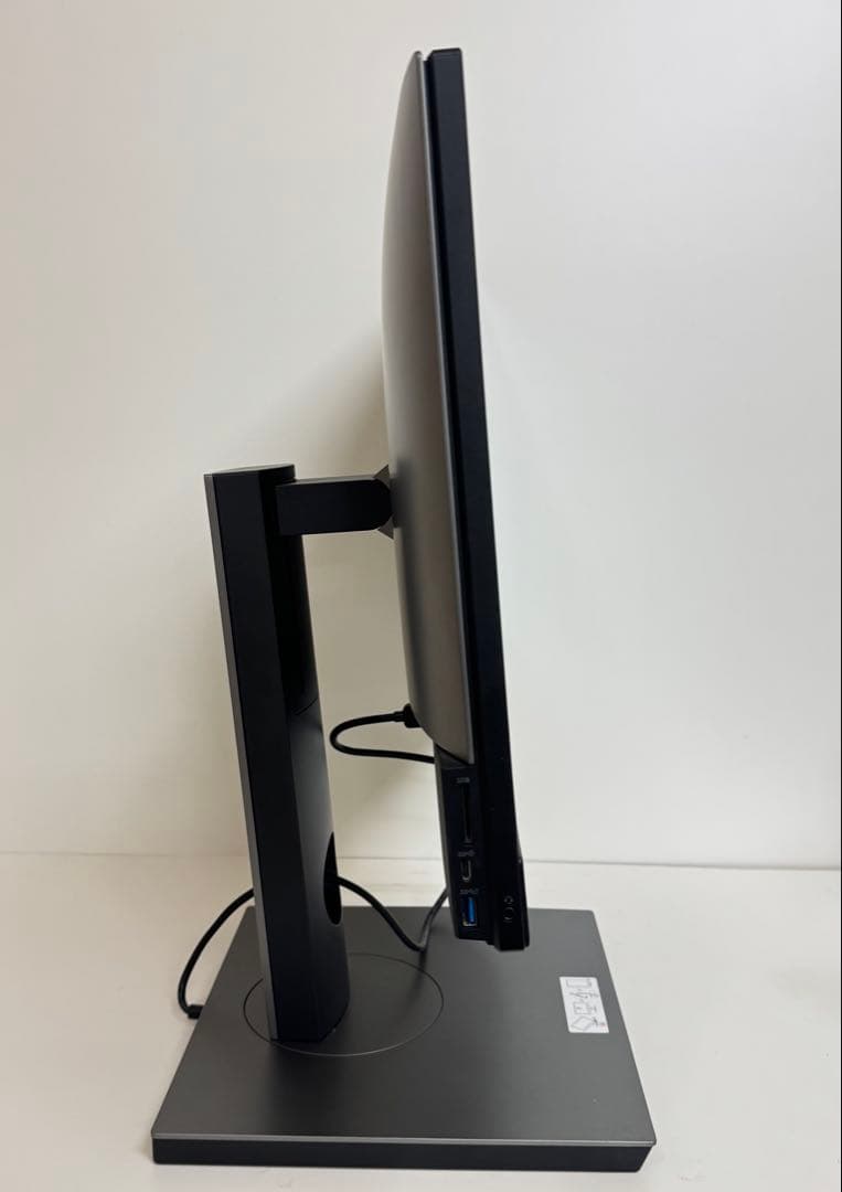 Windowsデスクトップ Dell Optiplex 7470 AIO i5-9500Office2021