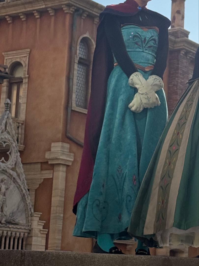 シーハニ戴冠式エルサ仮装Dハロ