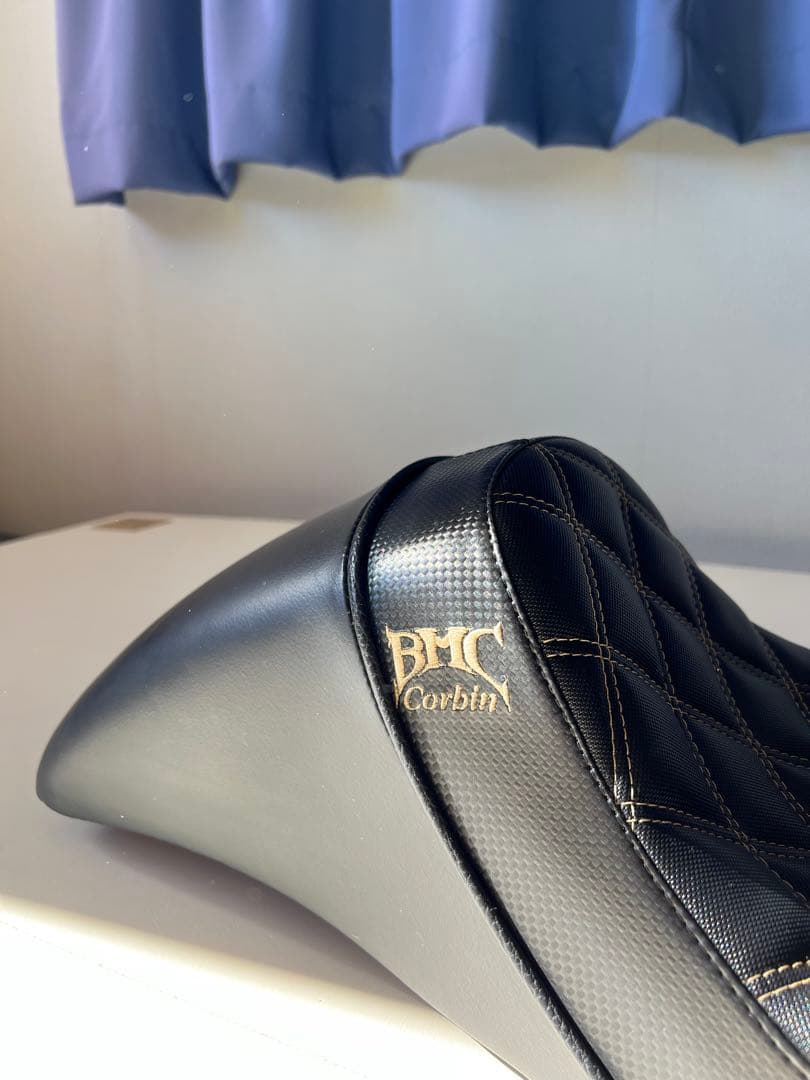 BMC Corbin コルビン96 - 03 ダイナ　fxd fxdx シート