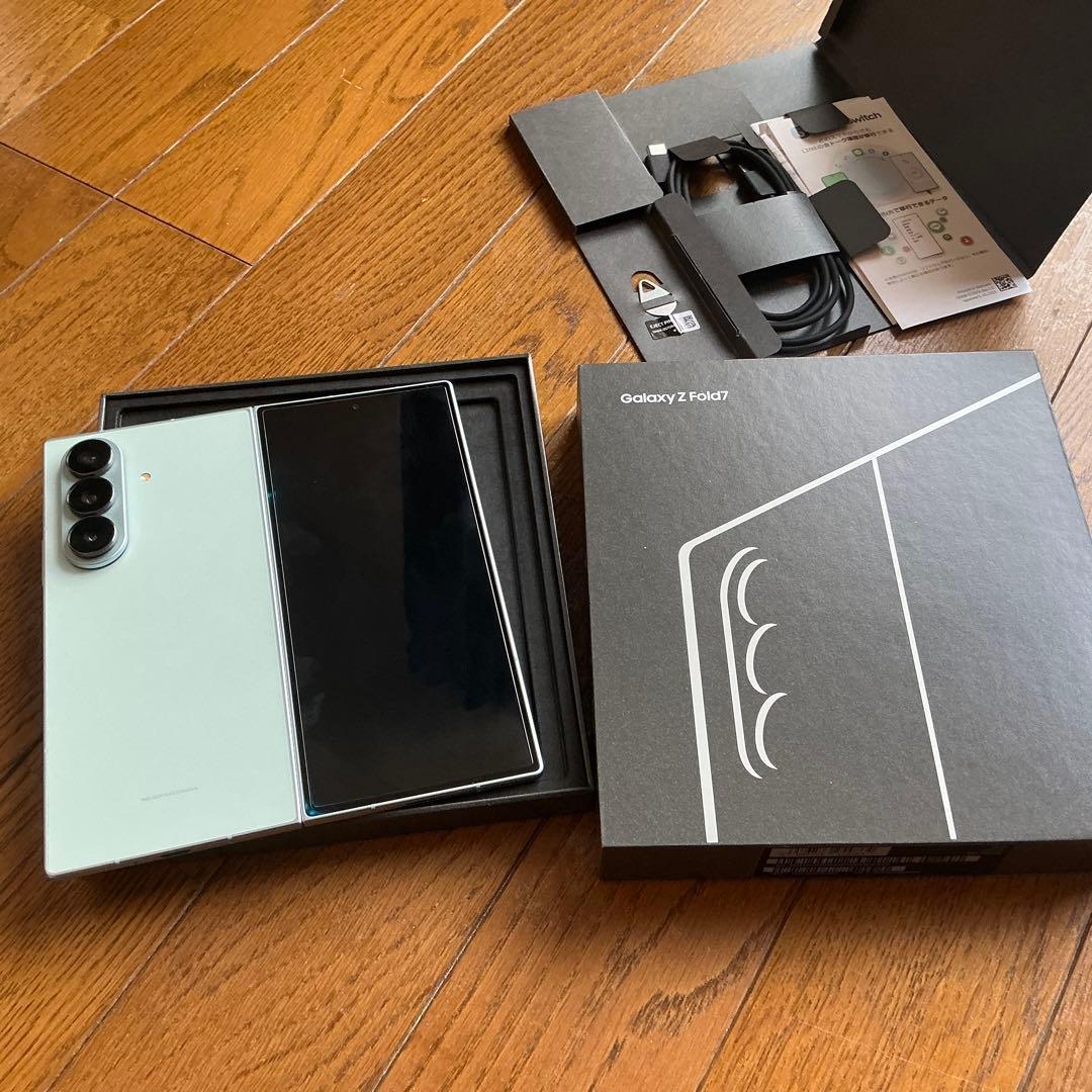 Samsung Galaxy Z fold7 ミント　256GB