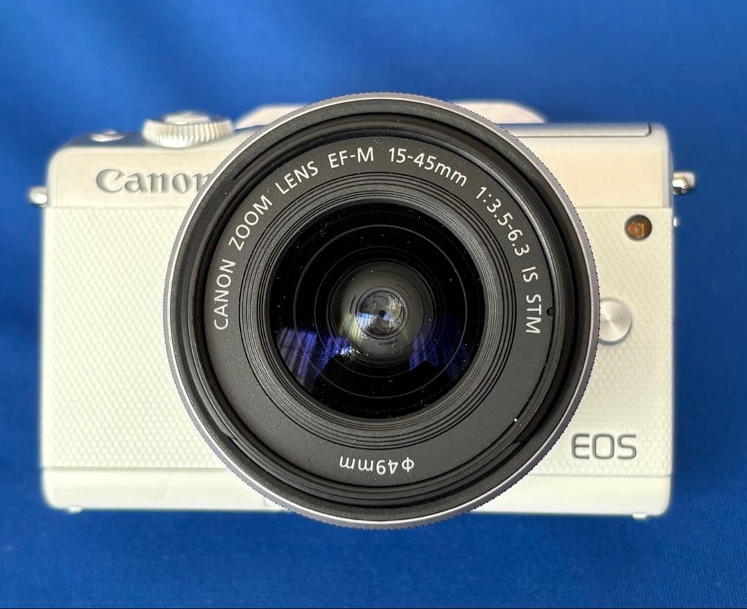 新品級　Canon EOS M100 ミラーレスカメラ EF-M 15-45mm