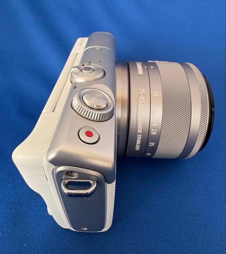 新品級　Canon EOS M100 ミラーレスカメラ EF-M 15-45mm