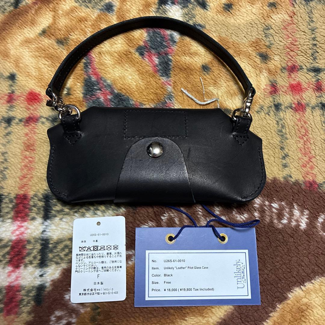 UNLIKELY ”LEATHER” PILOT GLASS CASE