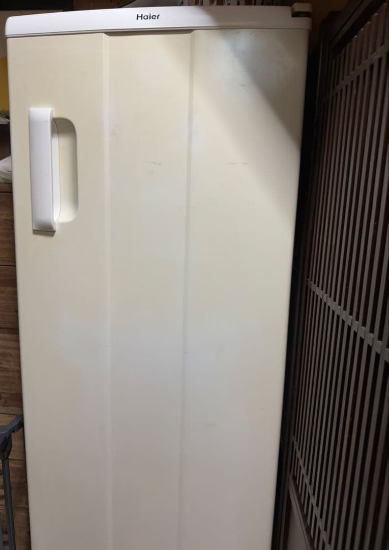 ハイアール136L 前開き式冷凍庫 JF-NUF136A 　引取限定