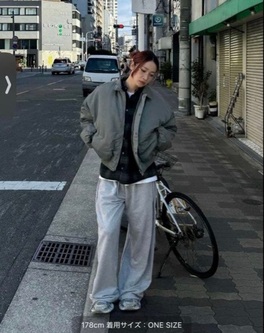 ジャケット・アウター Chikashitsu+ cropped padding jumper ma1