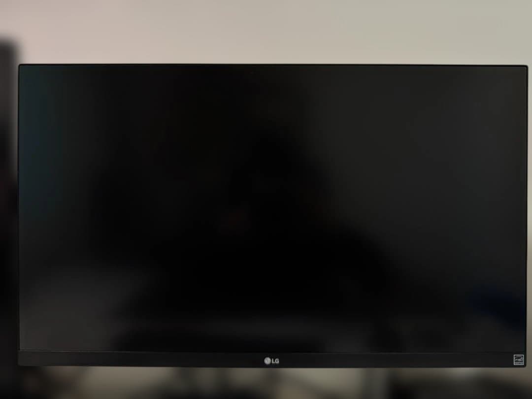 LG ディスプレイ 27UL650 4K DisplayHDR400