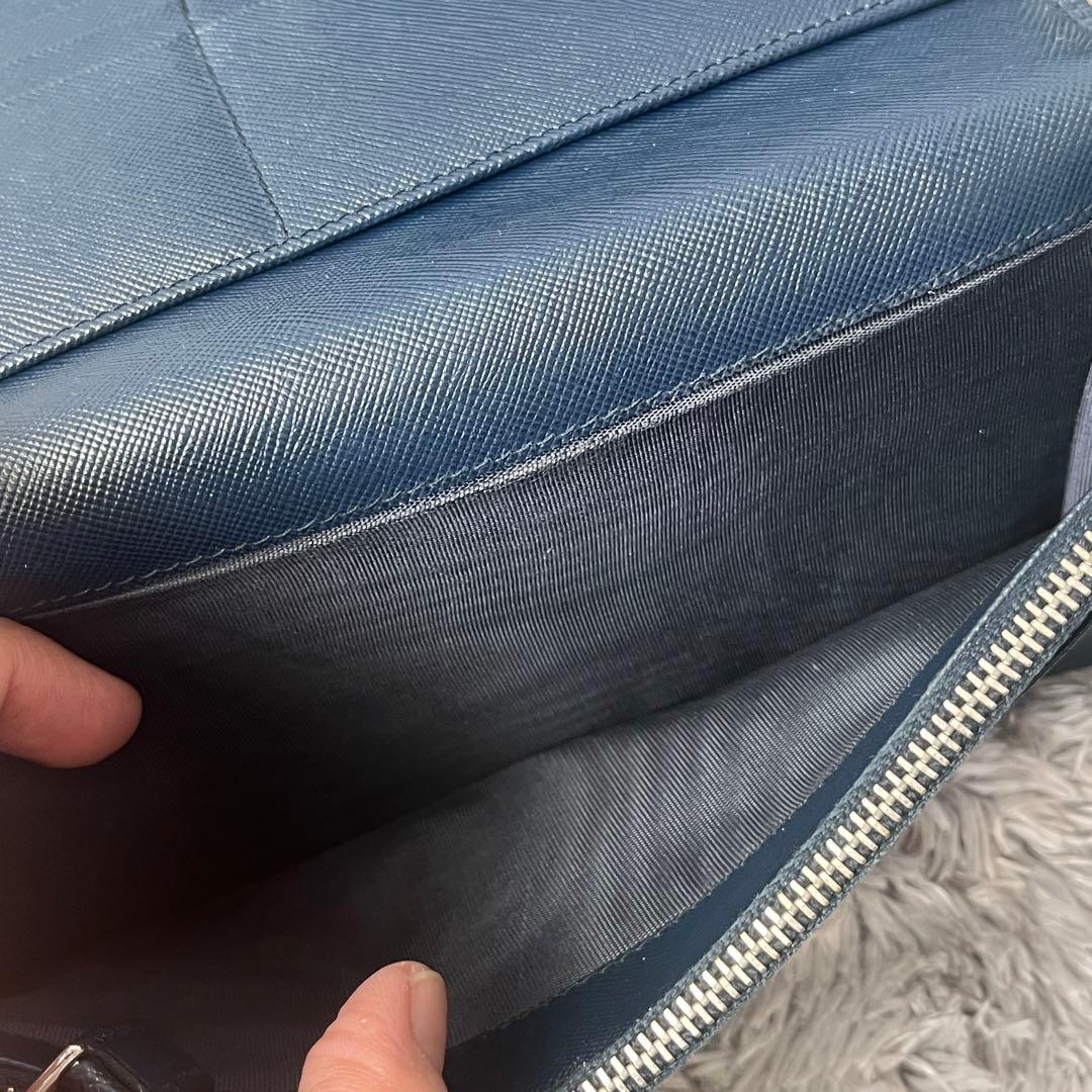 良品✨PRADA 大きめオーガナイザー　長財布　サフィアーノ　ネイビー　メンズ