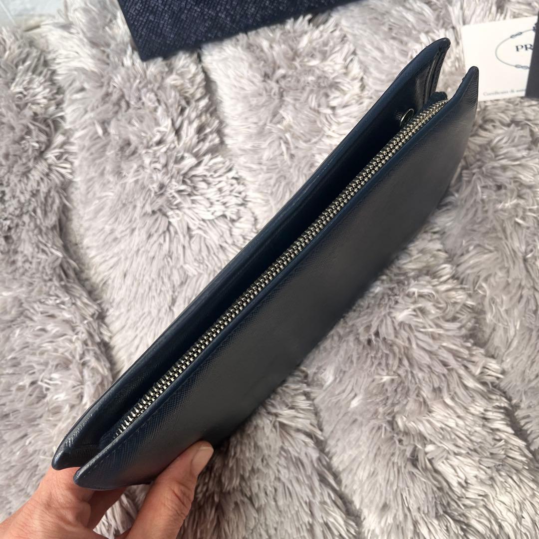 良品✨PRADA 大きめオーガナイザー　長財布　サフィアーノ　ネイビー　メンズ