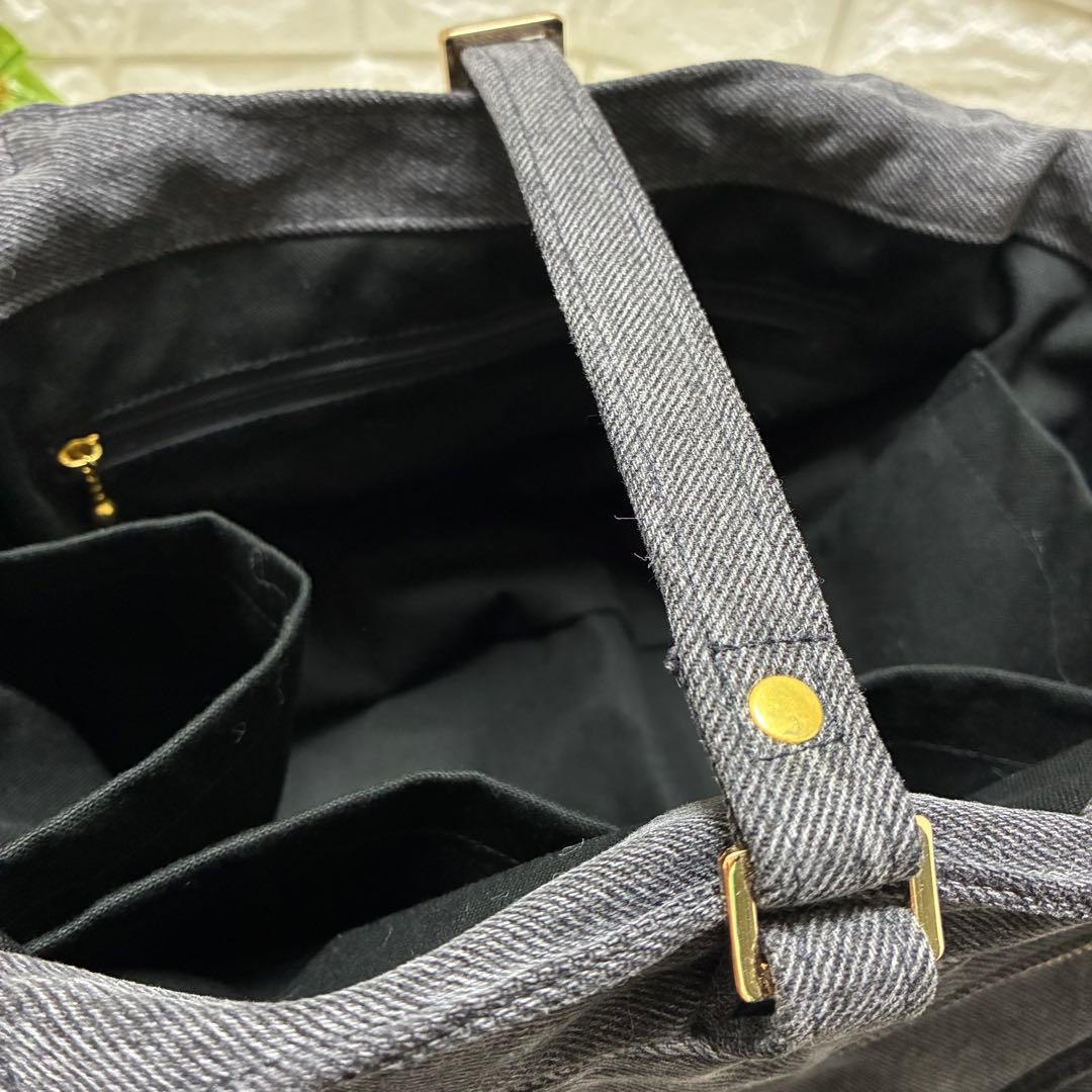 デニムリメイク　ハートのキーロック付きキューブバック　ダルメシアン柄ファー底横長