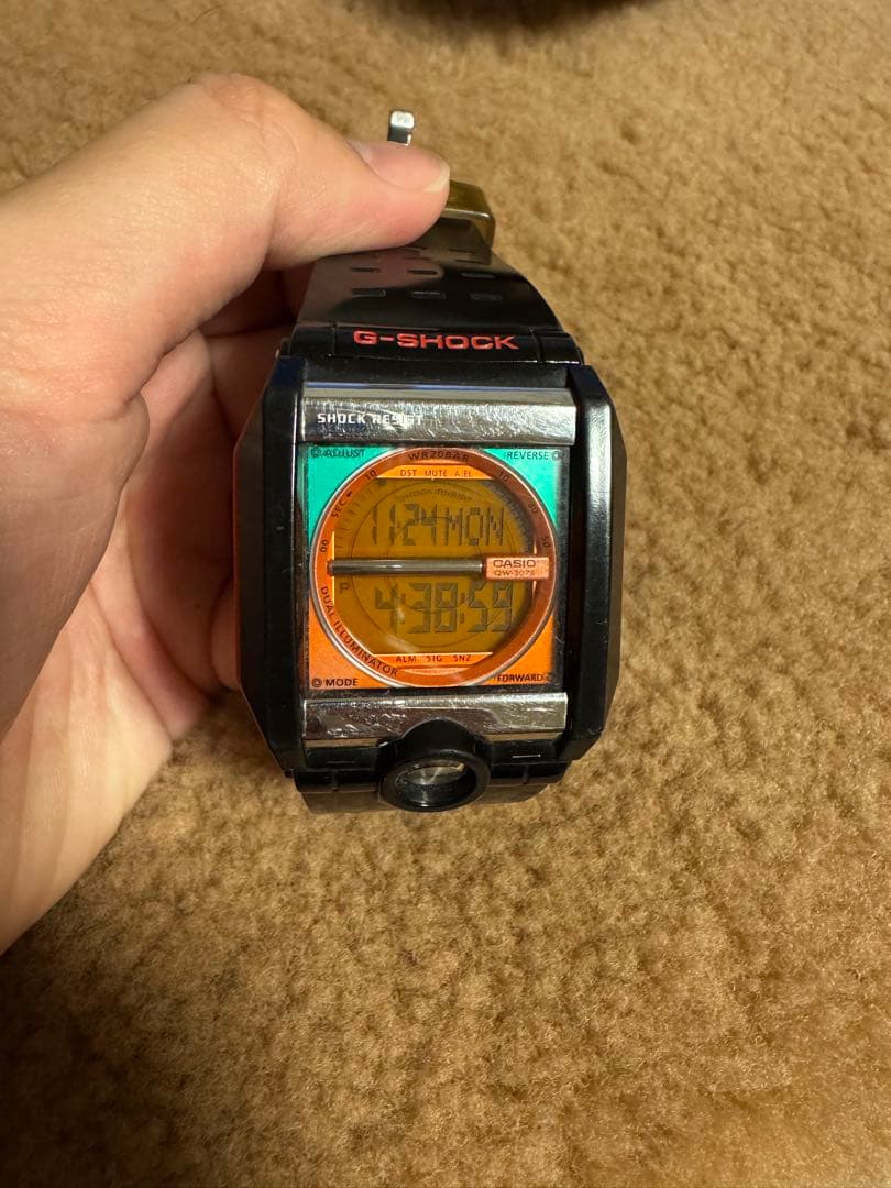 G-SHOCK 日本未発売カラー G-8100