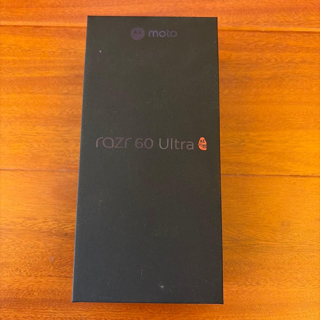 【ジャンク】Motorola razr 60 Ultra（中国版）｜部品取り用