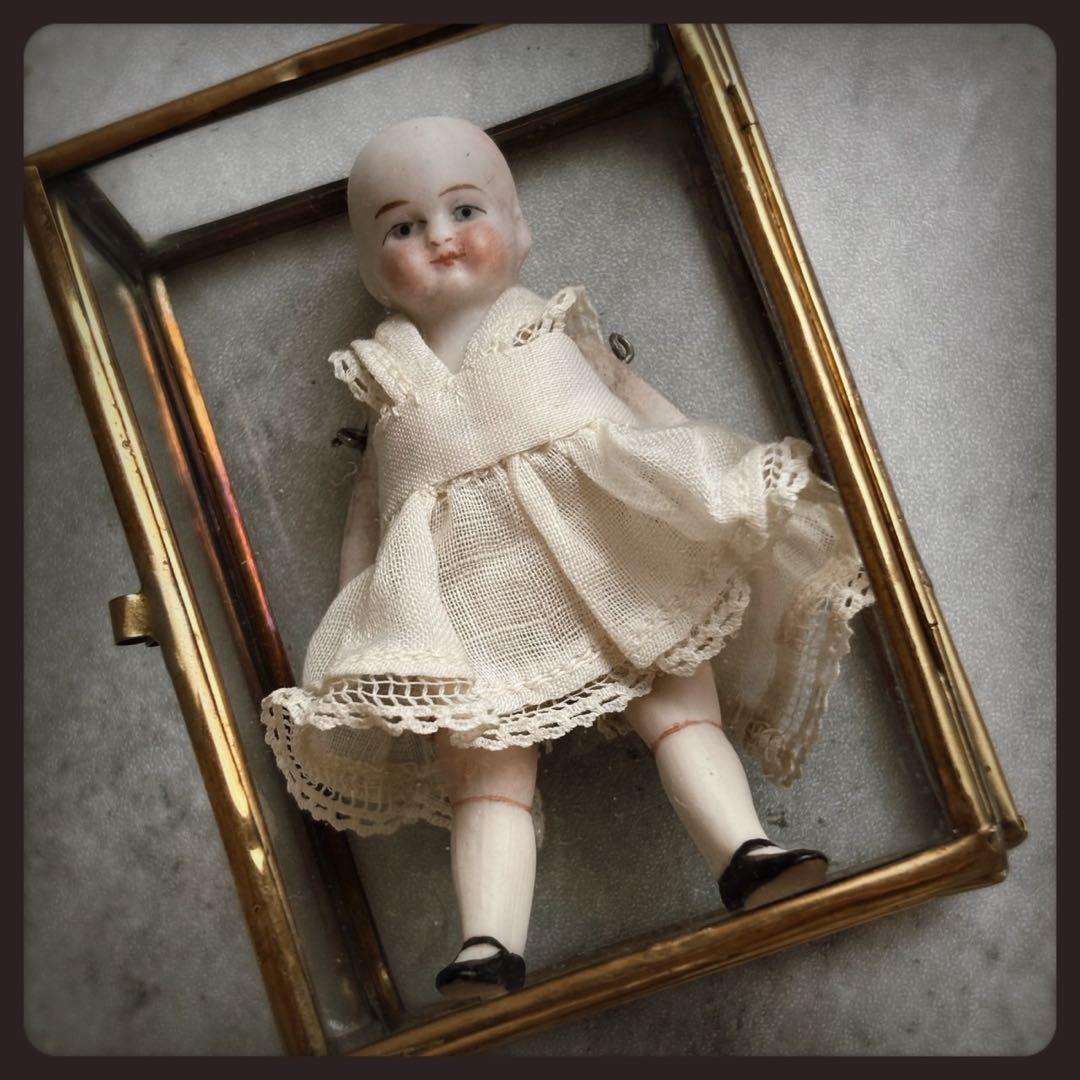 レアアンティーク 極小ミニョネット　ヴィンテージガラスケース付き