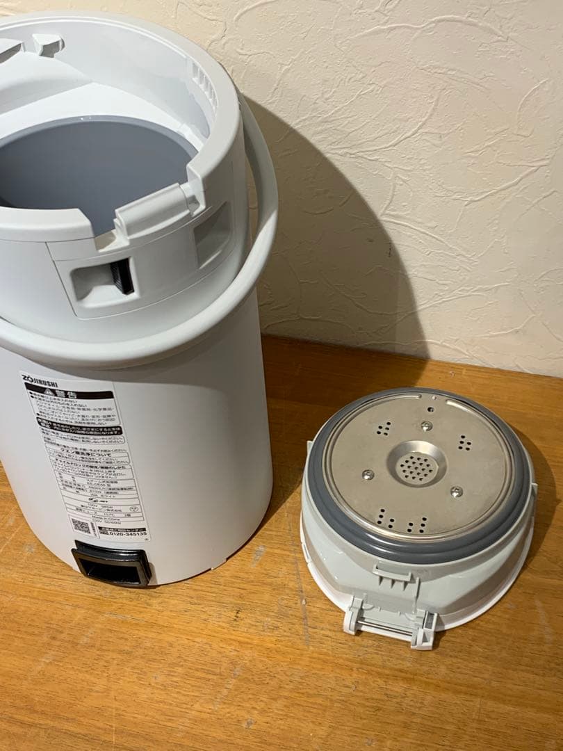 み*い様 G0203-07★ 象印 EE-DE50型 スチーム式加湿器 24年式