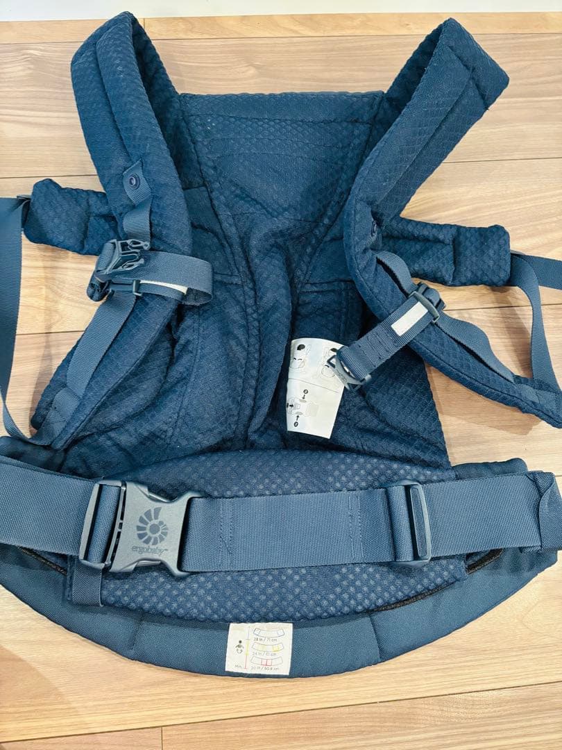 【超美品】エルゴergobaby OMNI 360 ネイビー抱っこ紐