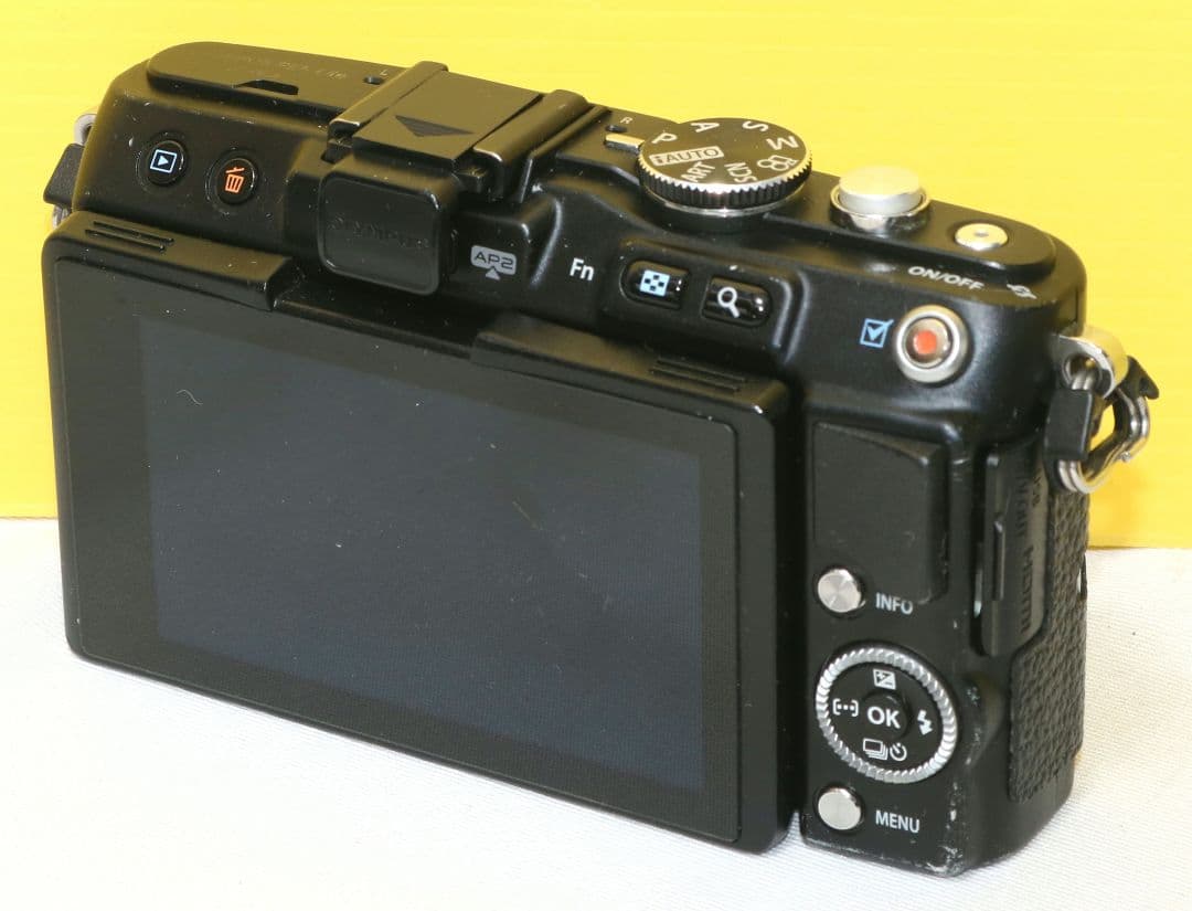 ⭐オリンパス E PL 5 ボディ 送料無料⭐ブラック❤️