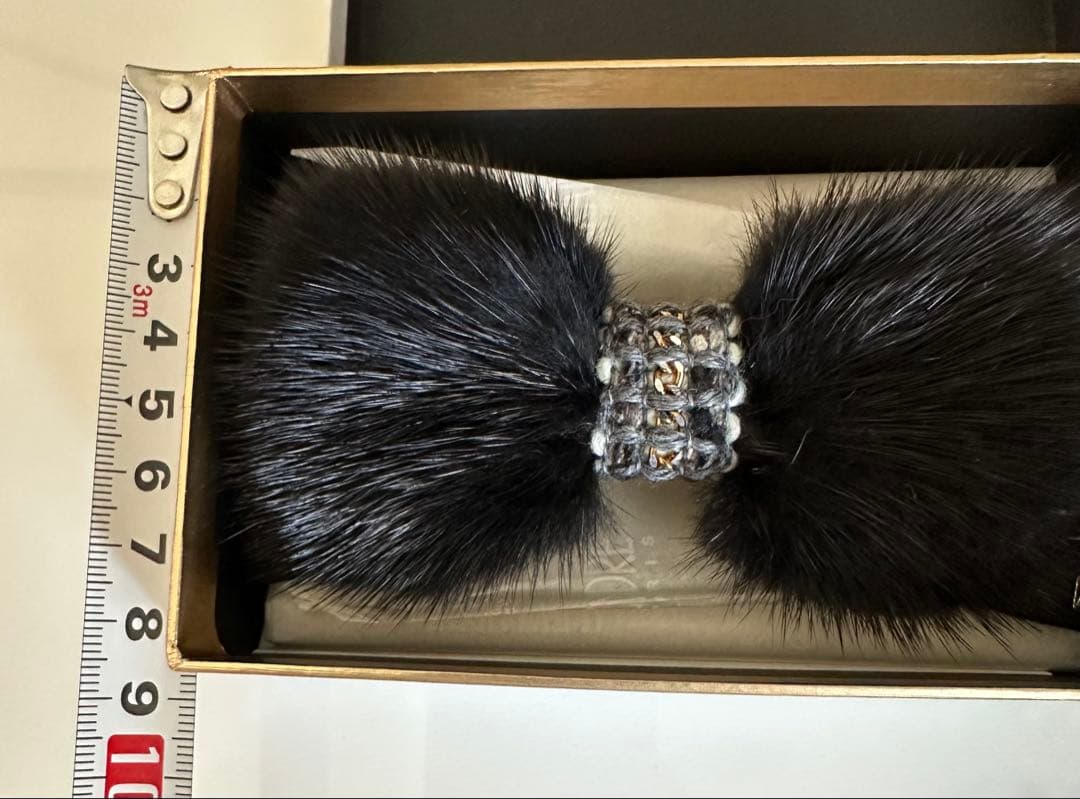 アレクサンドルドゥパリ　リボン　ミンクファー　バレッタ