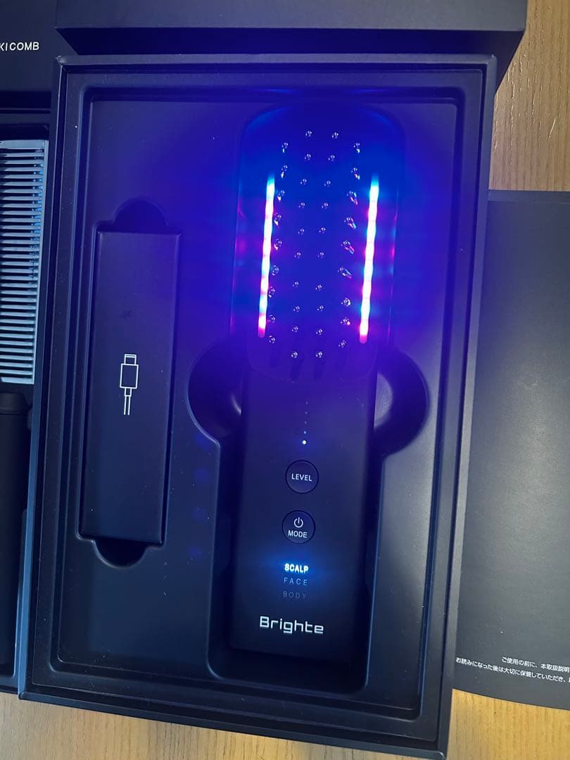 ブライト　エレキブラシプラスBrighte Elekibrush 美顔器