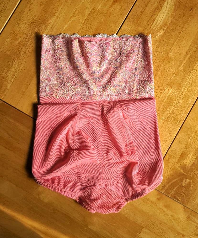 ダイアナ ハイウエストショートガードルLL76+3