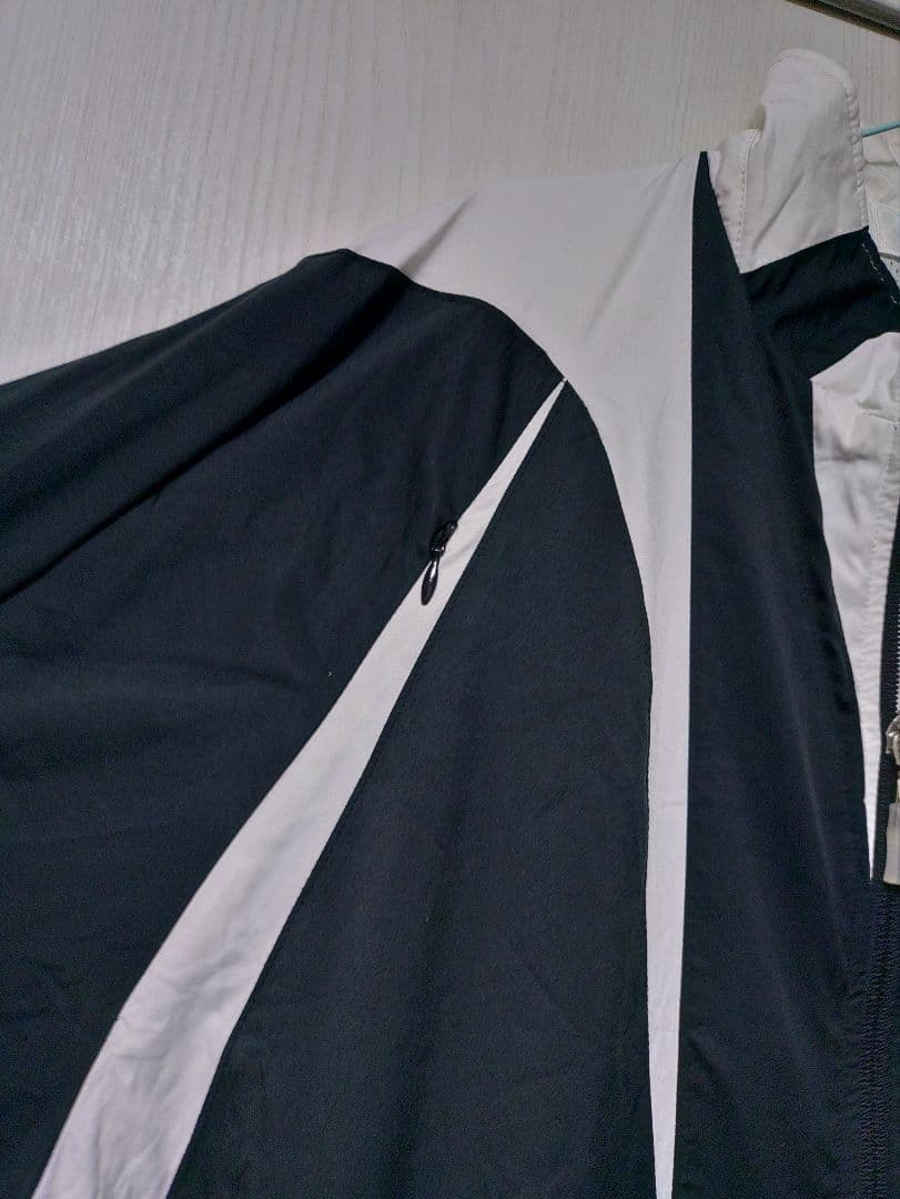 日本プロテニス協会　ナイロンジャケット