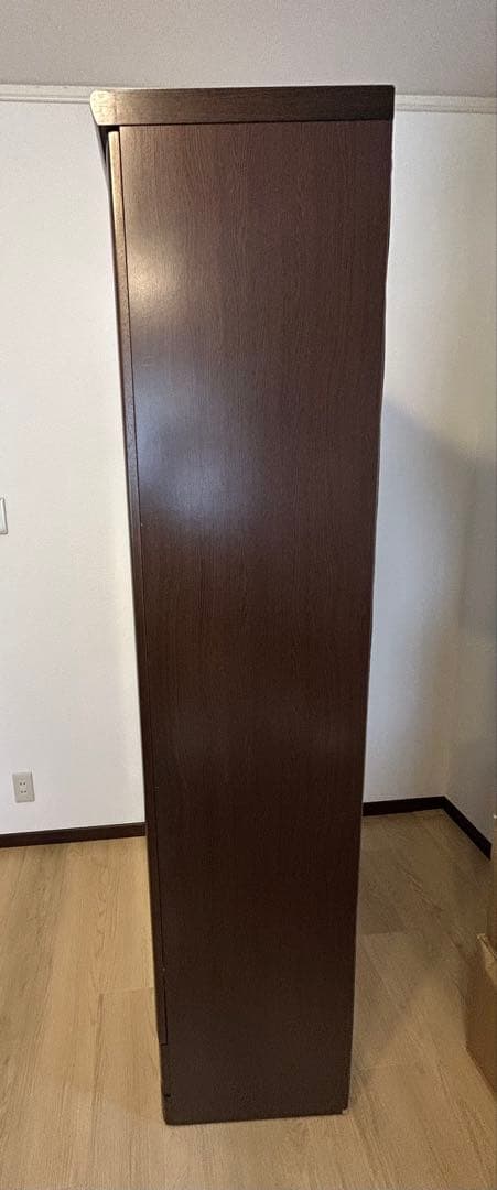 【関家具】ガラス扉本棚