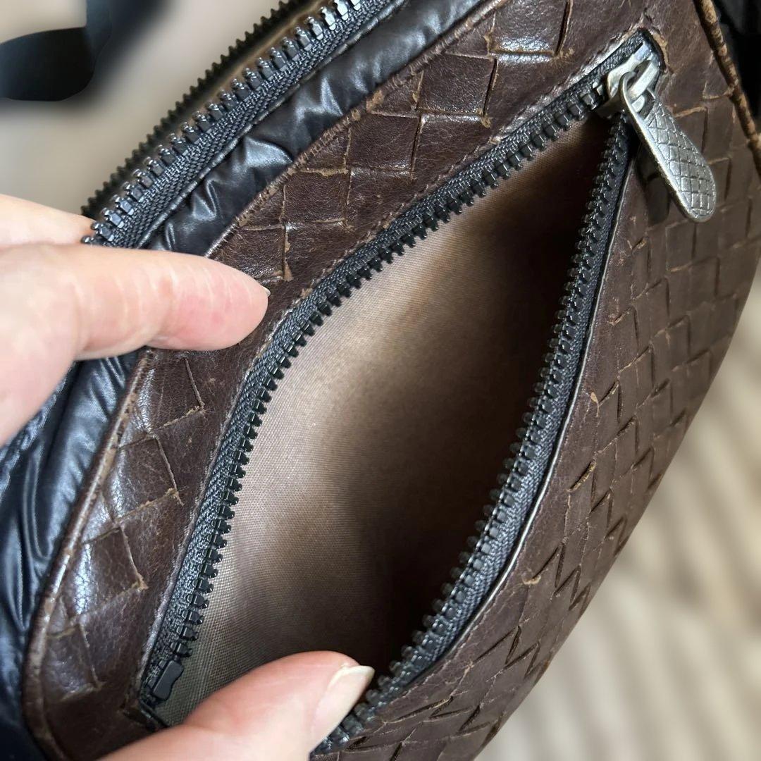 BOTTEGA VENETA ボッテガヴェネタ ボディバッグ