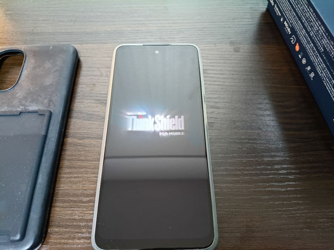 Motorola moto g52j 5G 本体 ケース付き