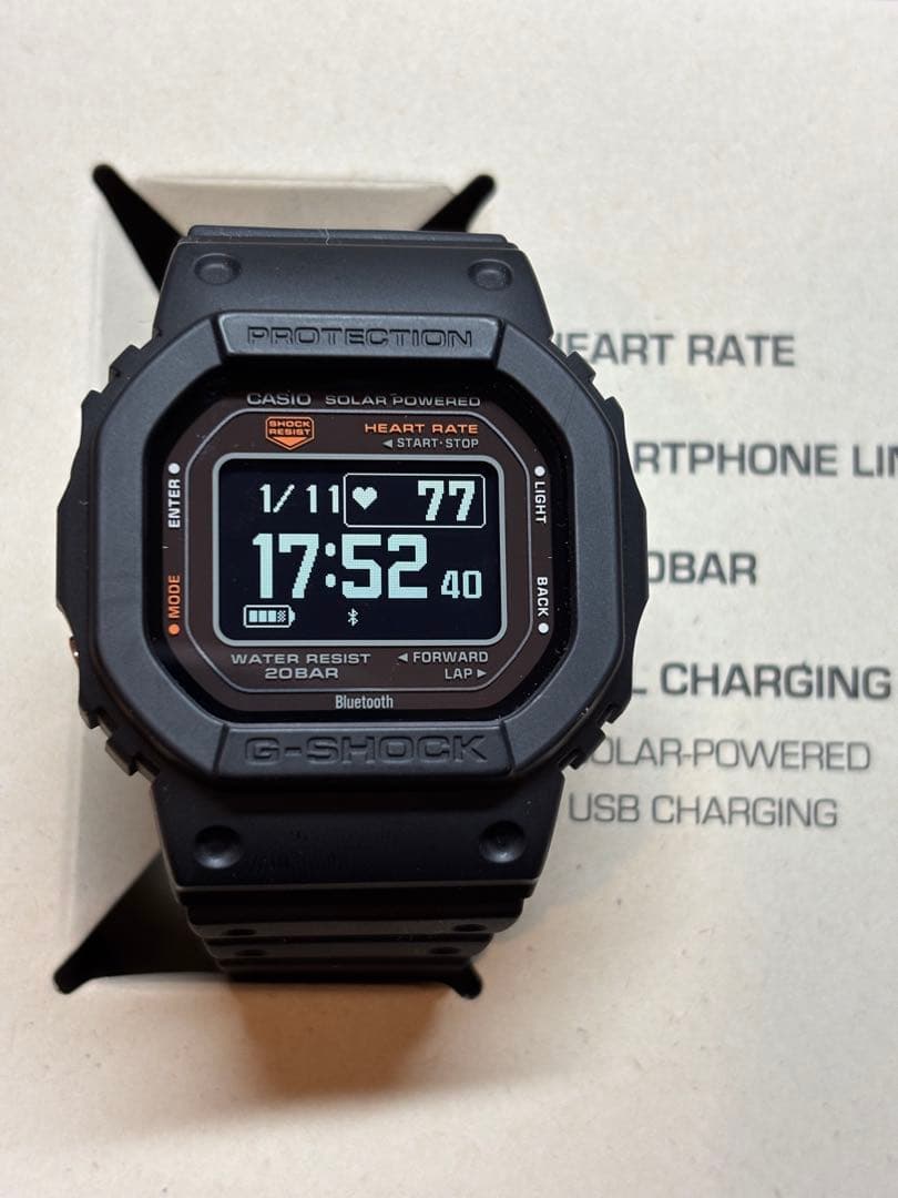 時計 G-SHOCK G-SQUAD DW-H5600-1JR
