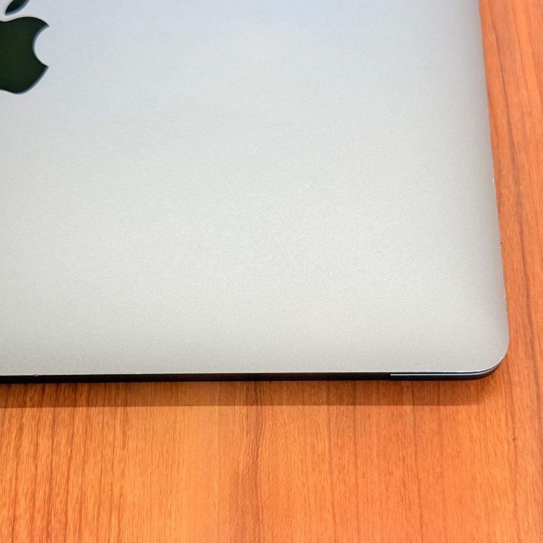 MacBook pro 13インチ 2020 i7 32GB 1TB 管3679