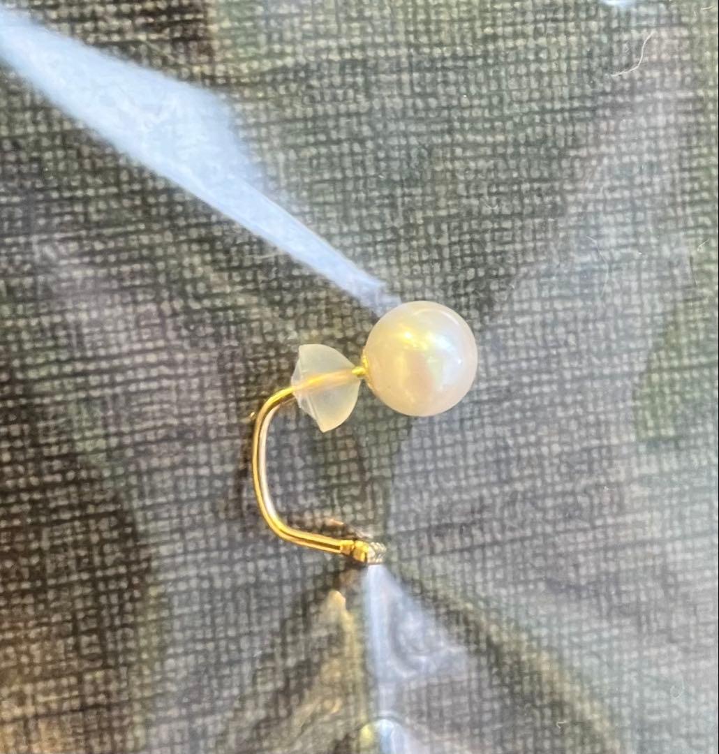 TASAKI ホワイトパール 片耳用フックピアス