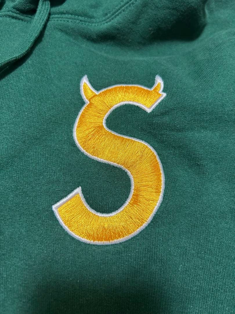 Supreme Sロゴ パーカー フーディ グリーン 刺繍 正規品 人気