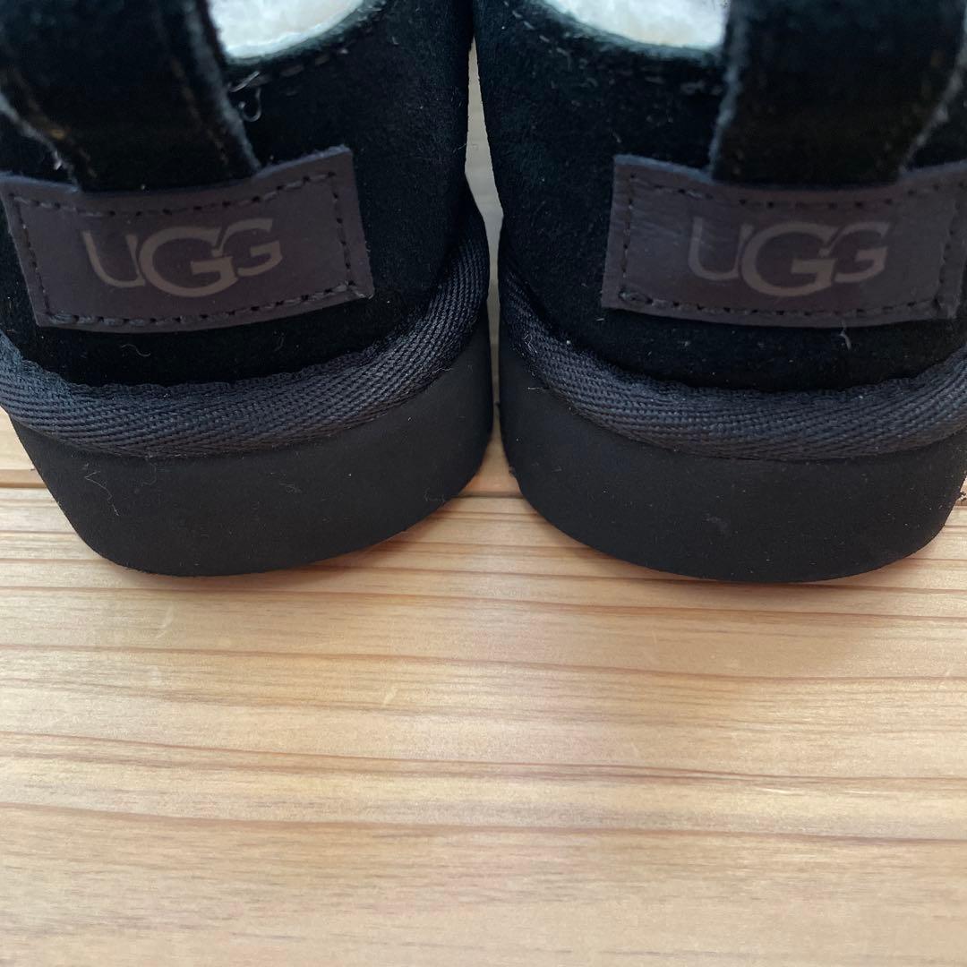UGG クラシックマイクロ　24センチ　ブラック