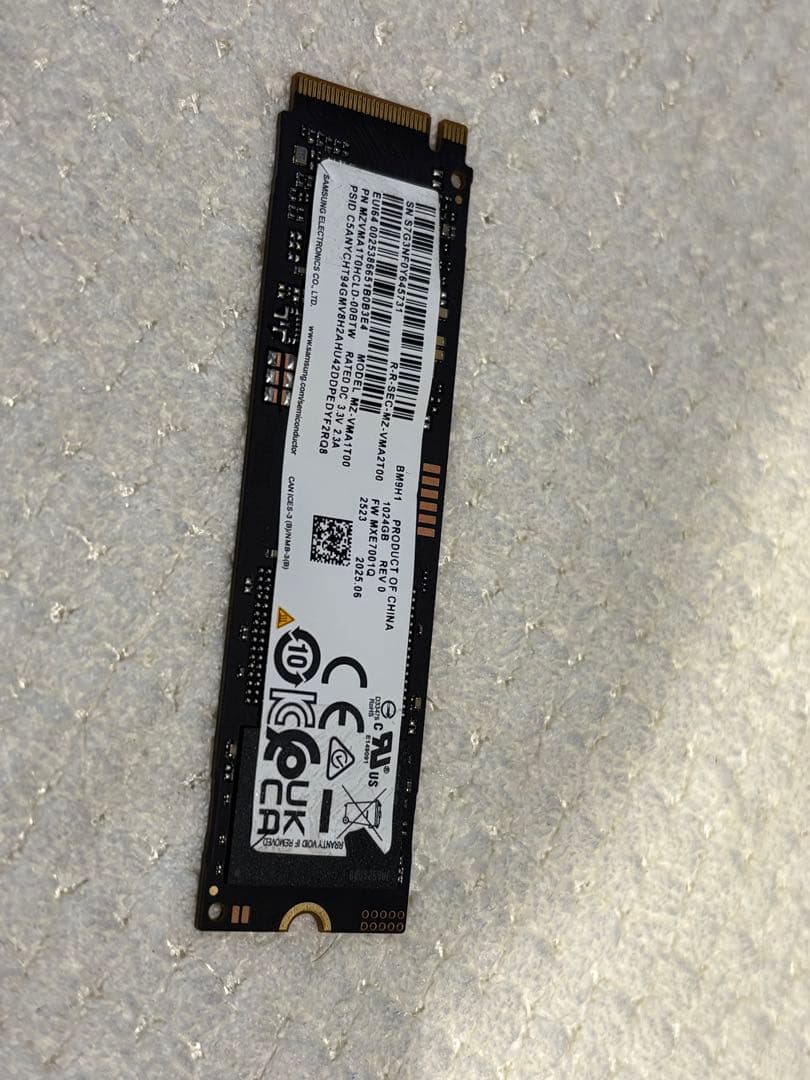 使用7h/100%Samsung PM9A1 1TB SSD NVMe Gen4