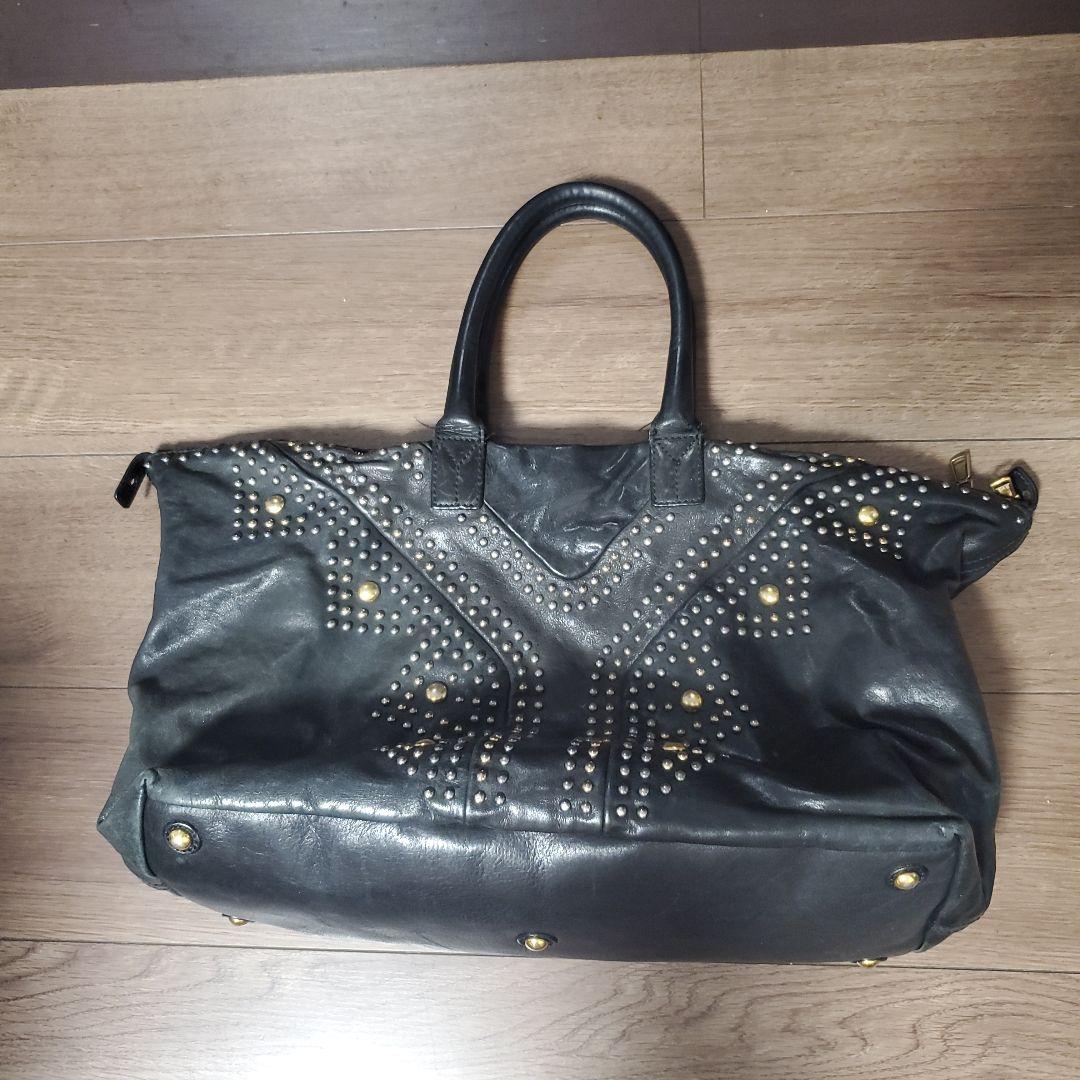 イヴ・サンローラン　スタッズバッグ　SAINT LAURENT