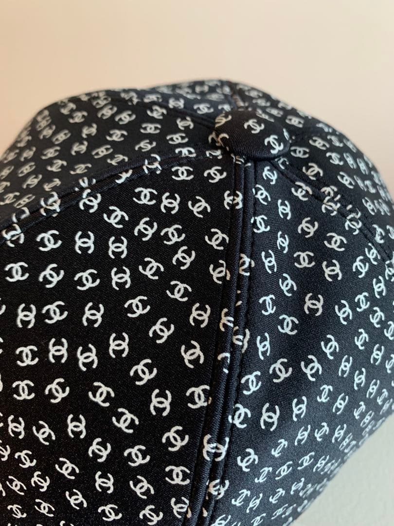 お箱付き✨新品未使用✨2025CHANELココビーチキャップ✨顧客先駆け購入