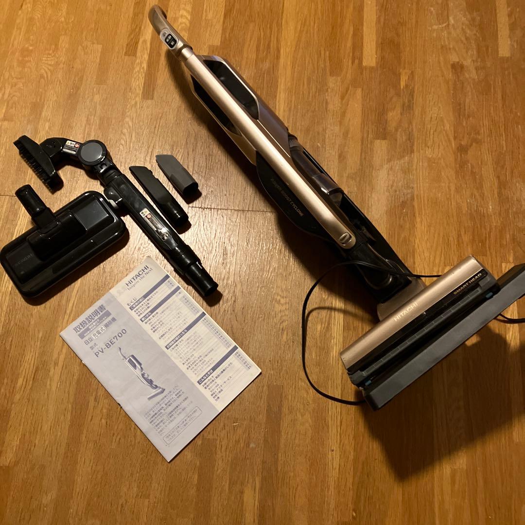 HITACHI 日立充電式掃除機　PV-BE700 コードレスタイプ
