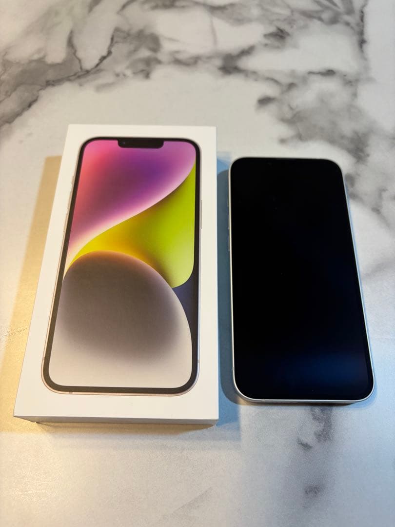 iPhone14 256GB スターライト（白）