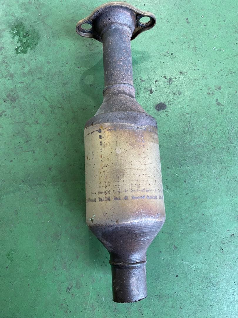 ダイハツ　ハイゼット触媒