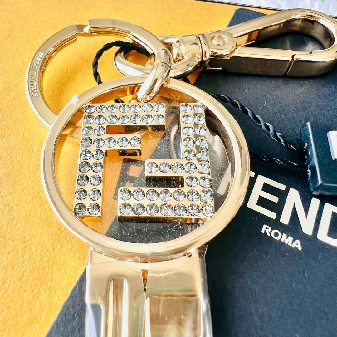 未使用級✨フェンディ　キーホルダー　FFロゴ　鍵　キー　サークル　ラインストーン