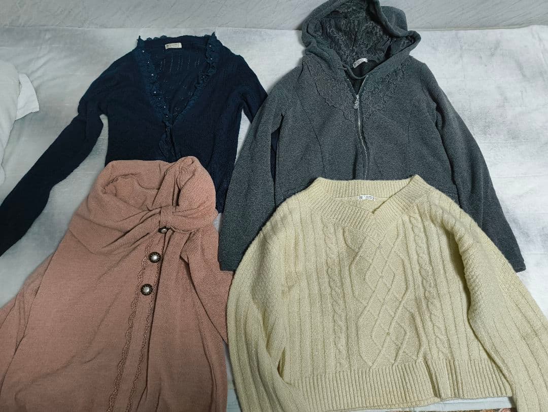 アクシーズファム axes femme　長袖 秋冬物 20着 まとめ売り