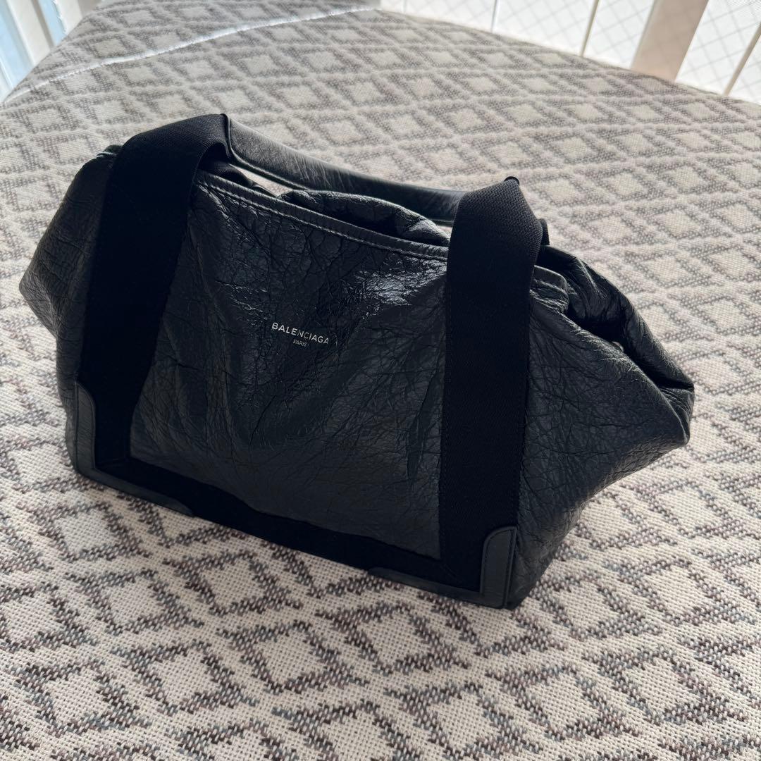 BALENCIAGA ネイビーカバス エクスクルーシブライン BLACK