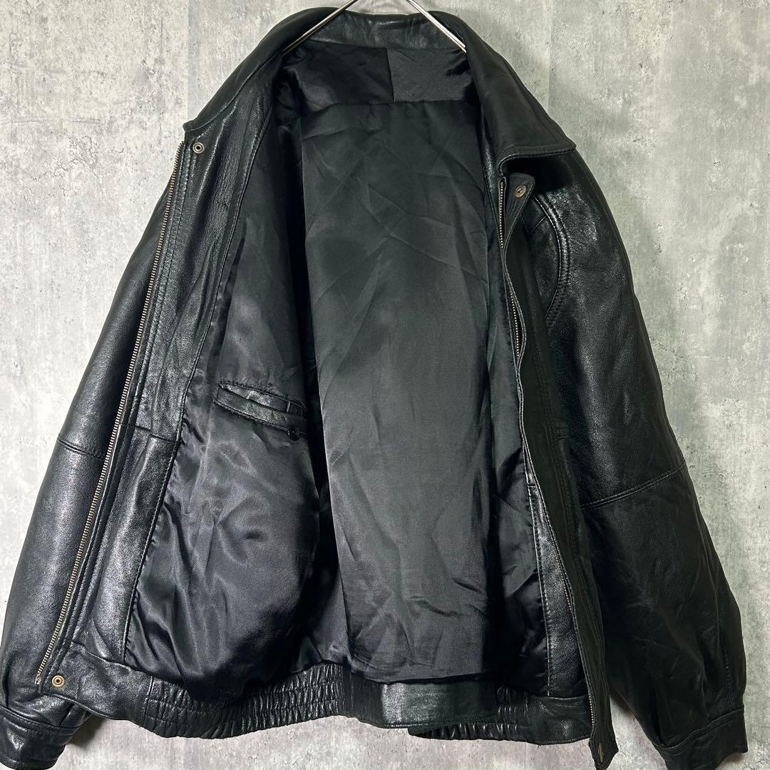 高級 スペイン製 レザージャケット 黒 本革 中綿 肩パッドなし