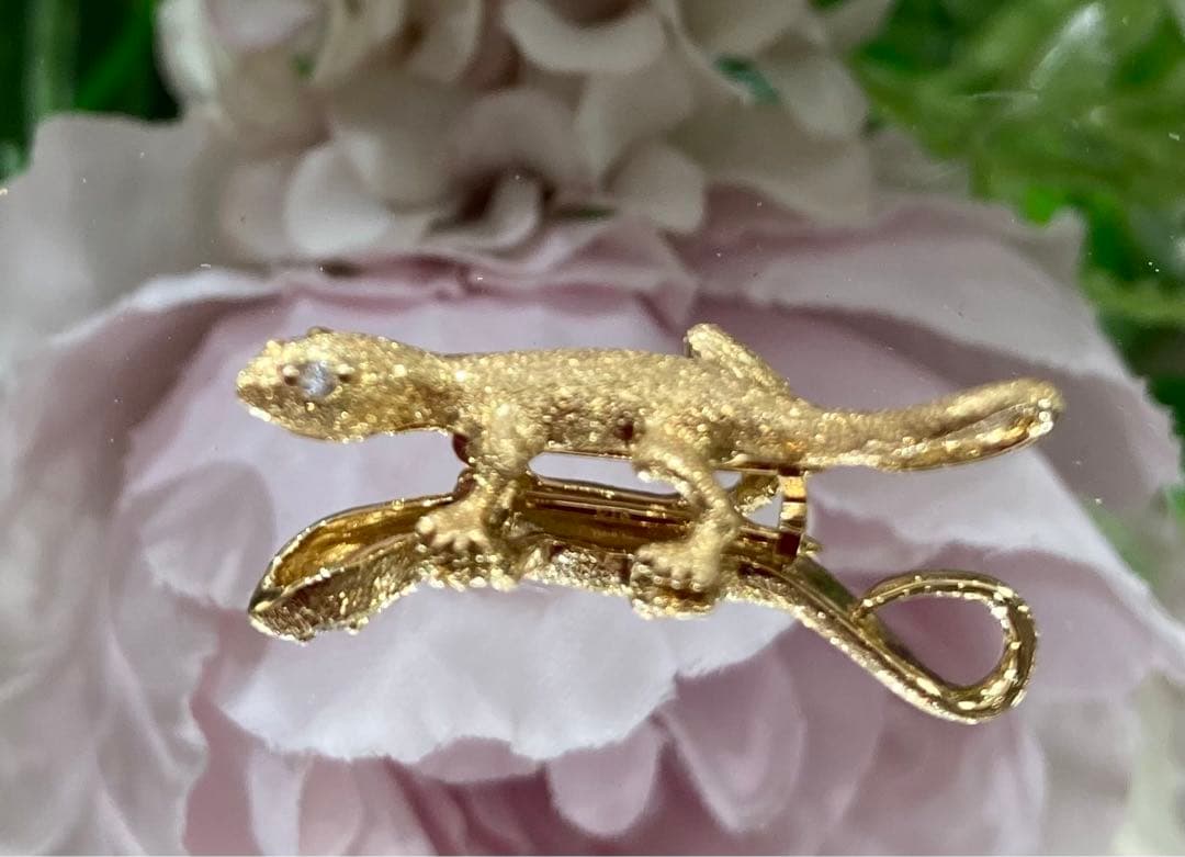 【新品未使用】K18 天然ダイヤモンド　ヤモリ　ピンブローチ　ペンダントトップ