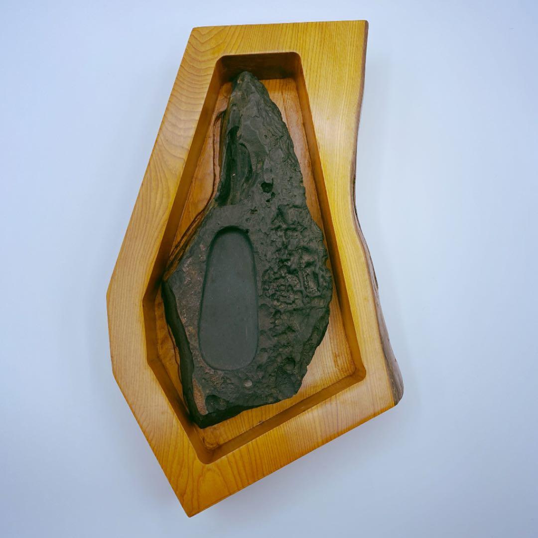 鹿児島県産 屋久島 硯 (巌穴硯)