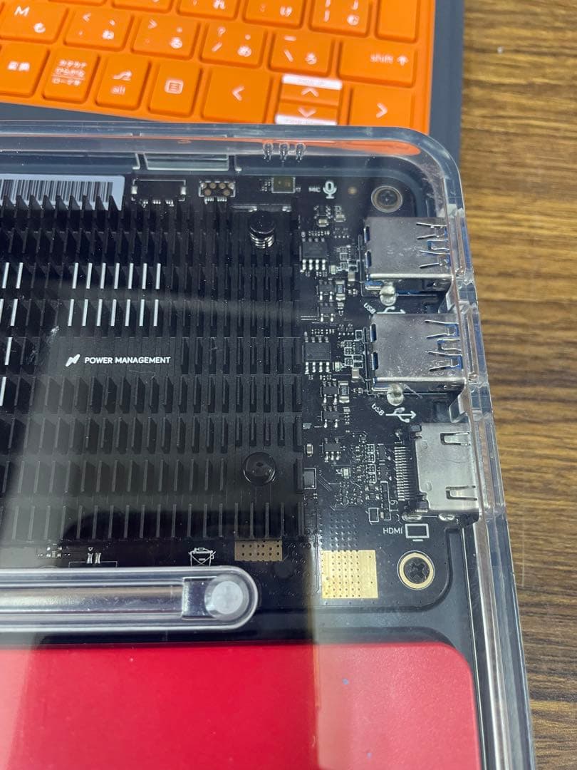 KANO-PC Windows タブレット 【現状AC駆動のみ】