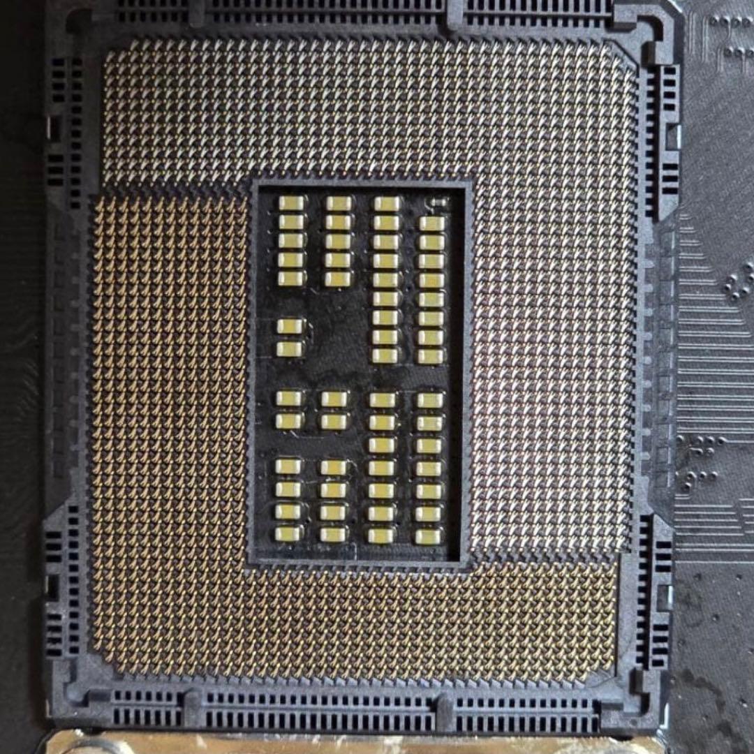 マザーボード msi z690 tomahawk ddr4 wifi