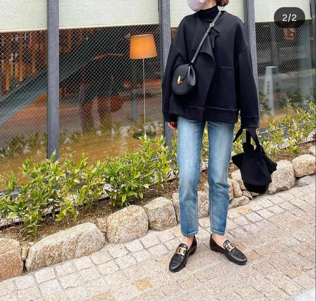 TOD'S ケイト レザー ローファー