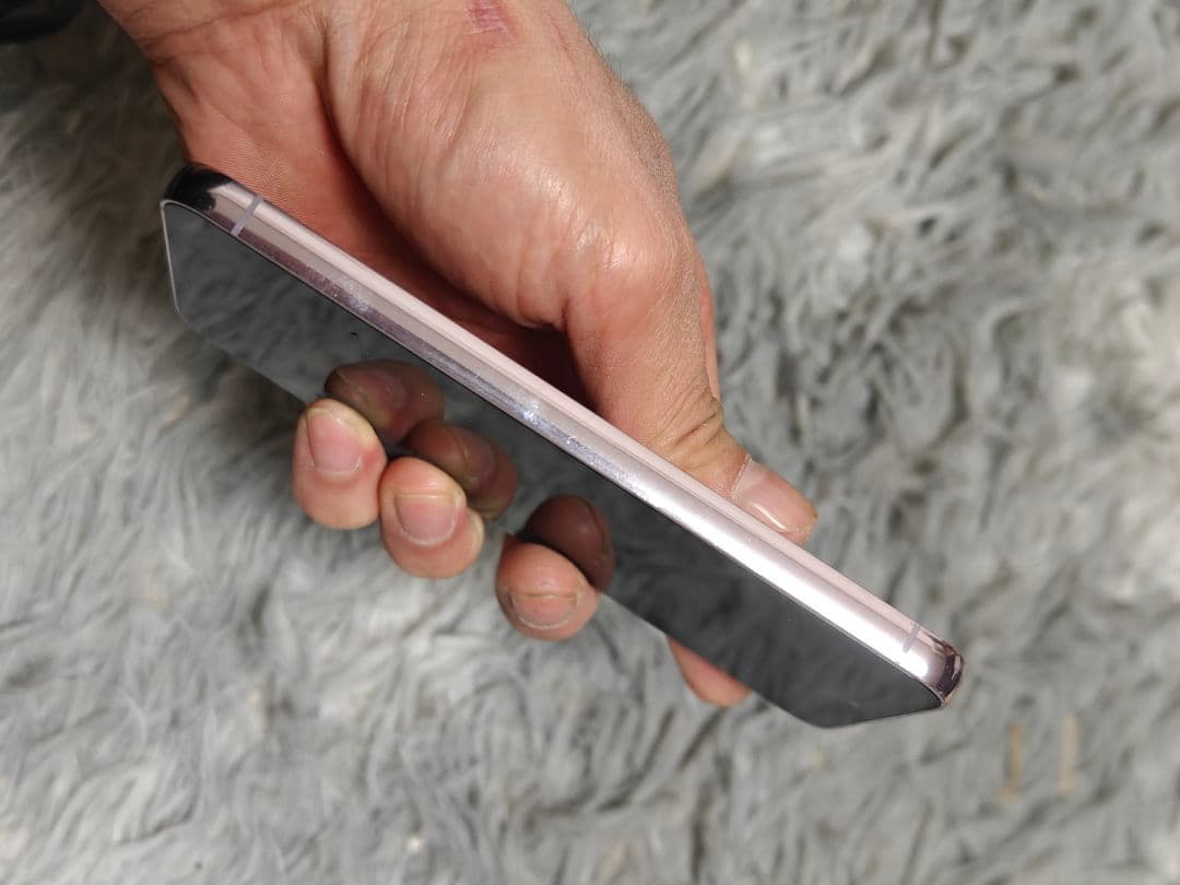 Samsung Galaxy S23 8/128gb 本体