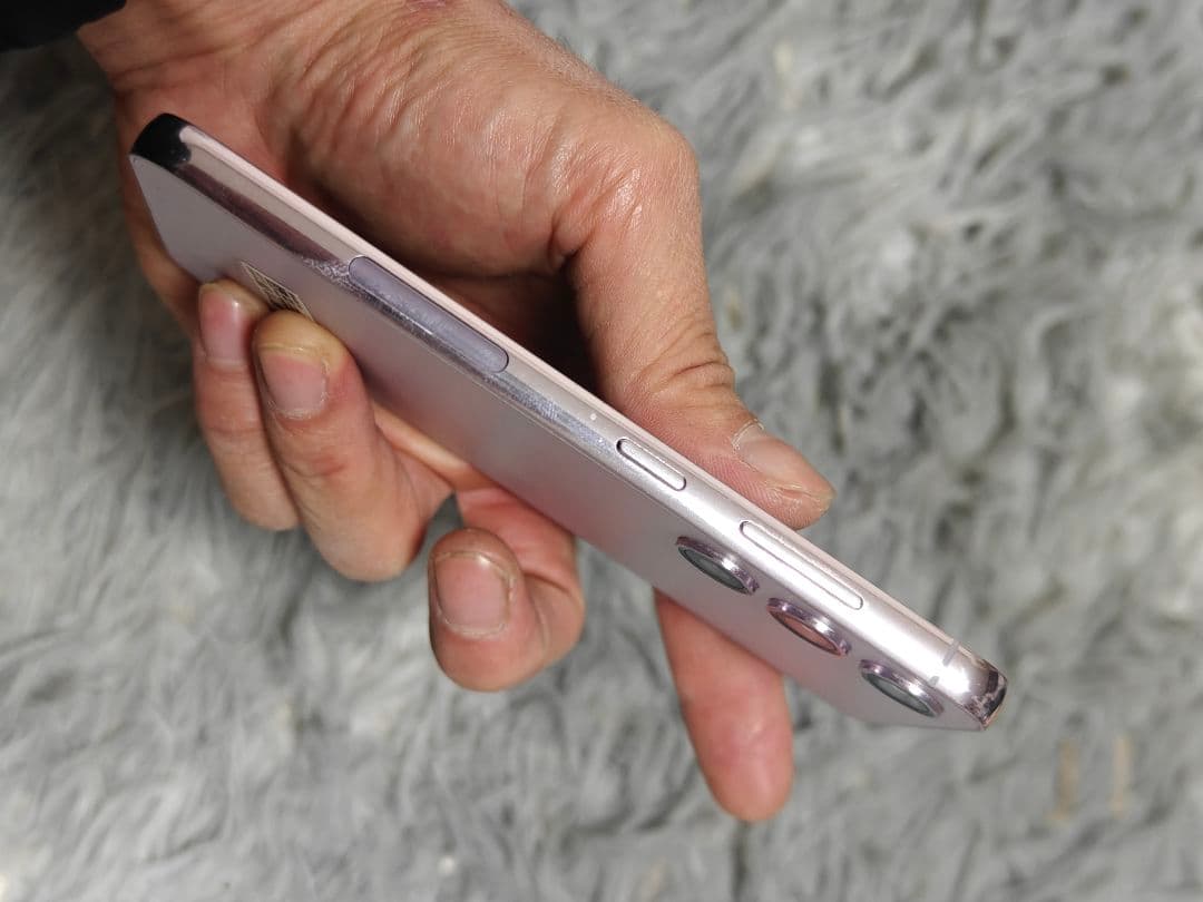 Samsung Galaxy S23 8/128gb 本体